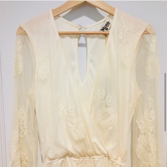 NWT Show Me Your Mumu Loretta Romper Cream Lace - Picture 4 of 9